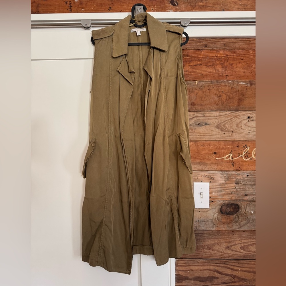 Sleeveless Long Vest